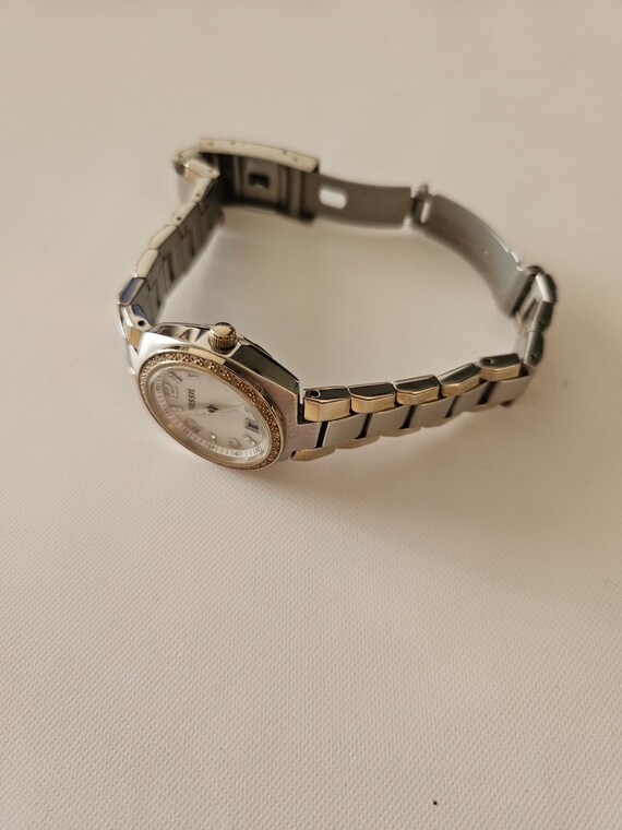 Ladies Fossil colleague quartz watch with date - image 3