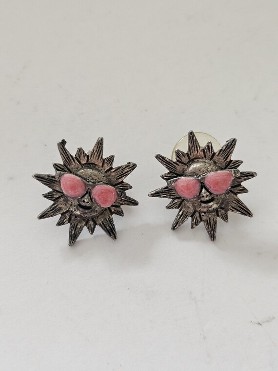 Vintage smiling sunshine earrings