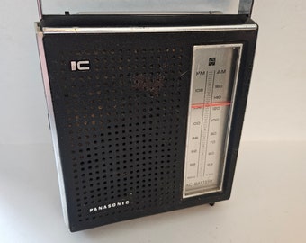 vintage Panasonic radio