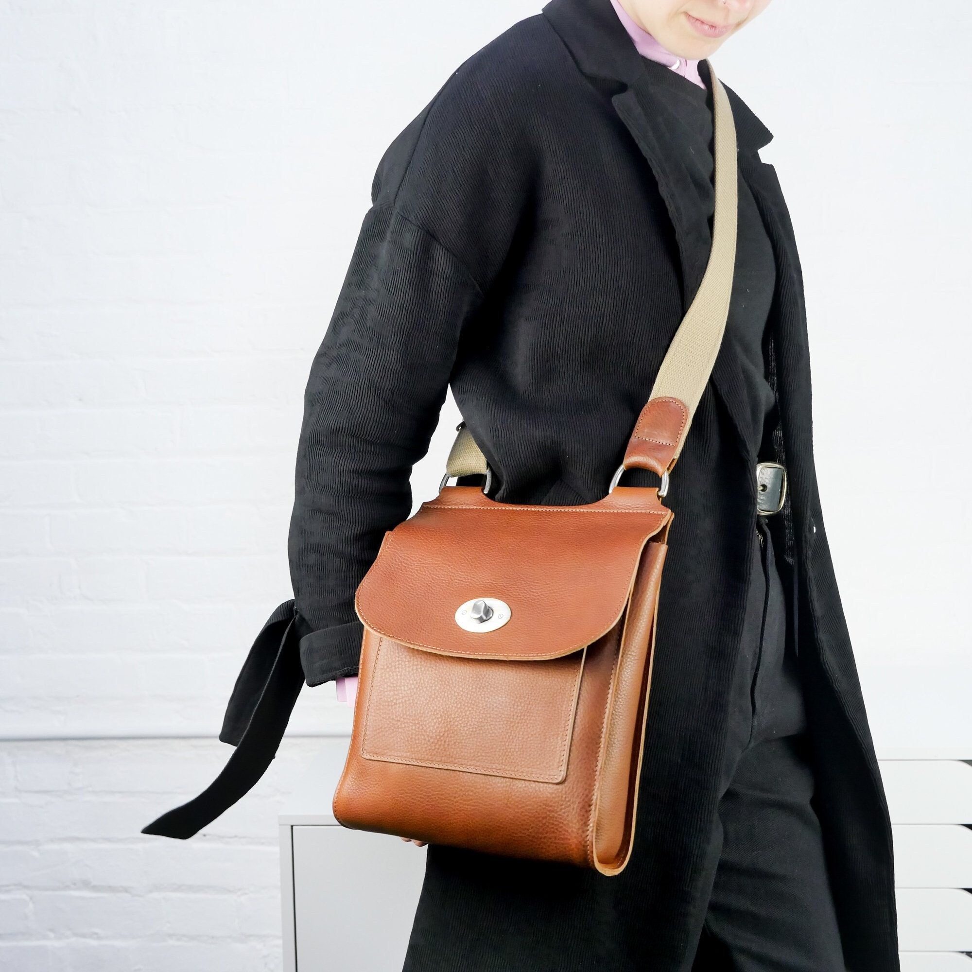 Tan Leather Crossbody Bag | Soft Leather Messenger | Veg Tan Turnlock Handbag