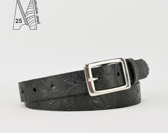 Black Leather Belt 1" // Skinny Embossed Classic Belt // 25 mm Full Grain Leather Belt Black