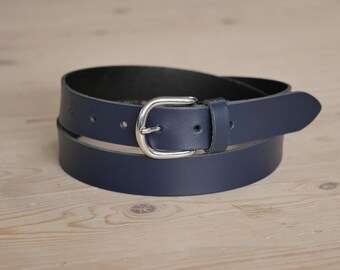 VINTAGE NAVY LEATHER SILVER LEAF CLASP BELT 70s Retro Navy Blue White Pebble Leather Belt Silver Gold  main image 4