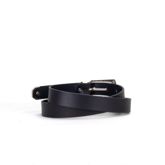 Handmade Geometric Black Leather Belt, Silver Buckle Loop  display picture 2