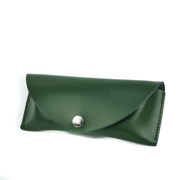 Handmade Dark Green Leather Sunglasses Case, Full Grain Chrome Coated