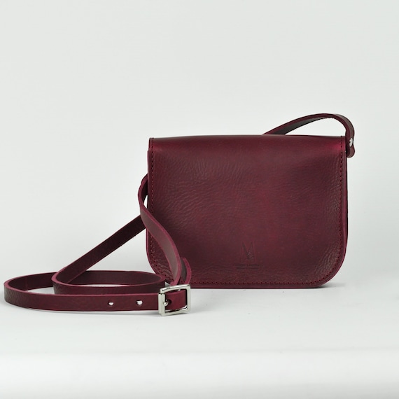 Massaï leather handbag Hermès Burgundy in Leather - 34015881