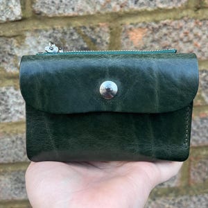 SALE | Green Leather Purse | Leather Wallet with Coin Purse | Sustainable Leather Cash and Card Purse