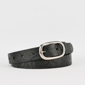 Handmade Floral Embossed Black Leather Belt, Full Grain Italian Veg Tan, 25mm (1"), Interchangeable Buckle