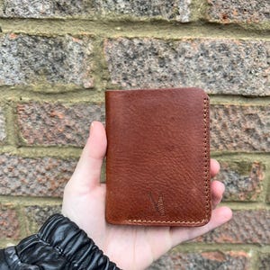 OFERTA / Billetera de cuero color canela / Billetera de cuero delgada / Billetera plegable de cuero sustentable / Billetera para efectivo y tarjetas