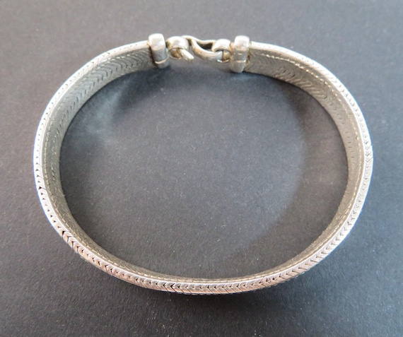 Attractive Solid Silver Herringbone Bracelet - image 4