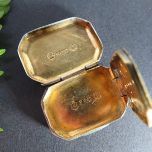 Pretty Georgian Gilt Silver Vinaigrette, Full Hallmark, Collectable Miniature