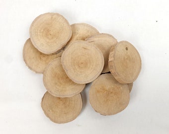 Zestaw 8 naturalnych drewnianych krążków, plastrów drewna do projektów DIY, rękodzieła, wizytówek, dekoracji drewnianych, Ø70~75 mm (2,55"~2,95")