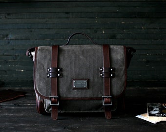 Jeeney Cross Body - Waxed canvas messenger bag, daily bag for men, vintage bag, motorcycle messenger bag, bike messenger bag