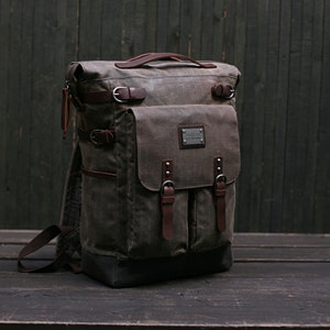 Waxed canvas backpack, Vintage waxed canvas bags, waxed canvas rucksack, motorcycle backpack, vintage backpack