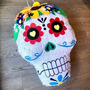 Piñata Tête De Mort Géante + Bâton & Bandeau – Idéale Fêtes Halloween, Anniversaires, 1-2 Kg De Bonbons