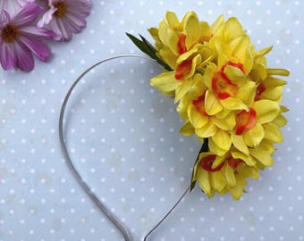 Bright yellow cluster fascinator, Narcissus flower, Dopamine dressing headband