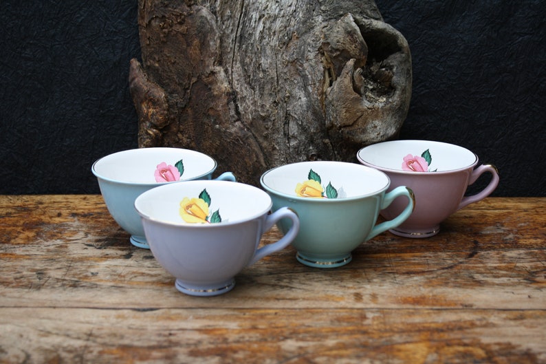 set of 4 cups and saucers with flowers bowls with flowers pastel kitchen coffee or tea cups wit flowers vintage tableware Boch.