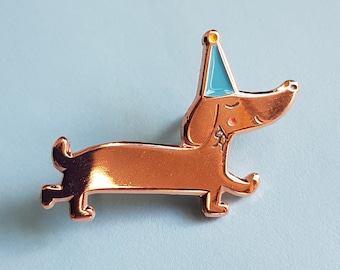 Sausage dog pin - soft enamel teckel pin, copper dachshund badge, rose gold wiener dog brooche, doxie