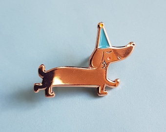 Sausage dog pin - soft enamel teckel pin, copper dachshund badge, dog lapel pin