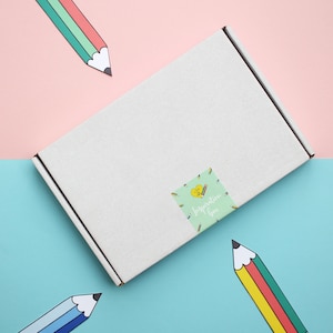 Love to draw box - tekenopdrachten, leer tekenen, vrolijke subscription box, inspiratie voor creativiteit, illustratie kit, creatief cadeau