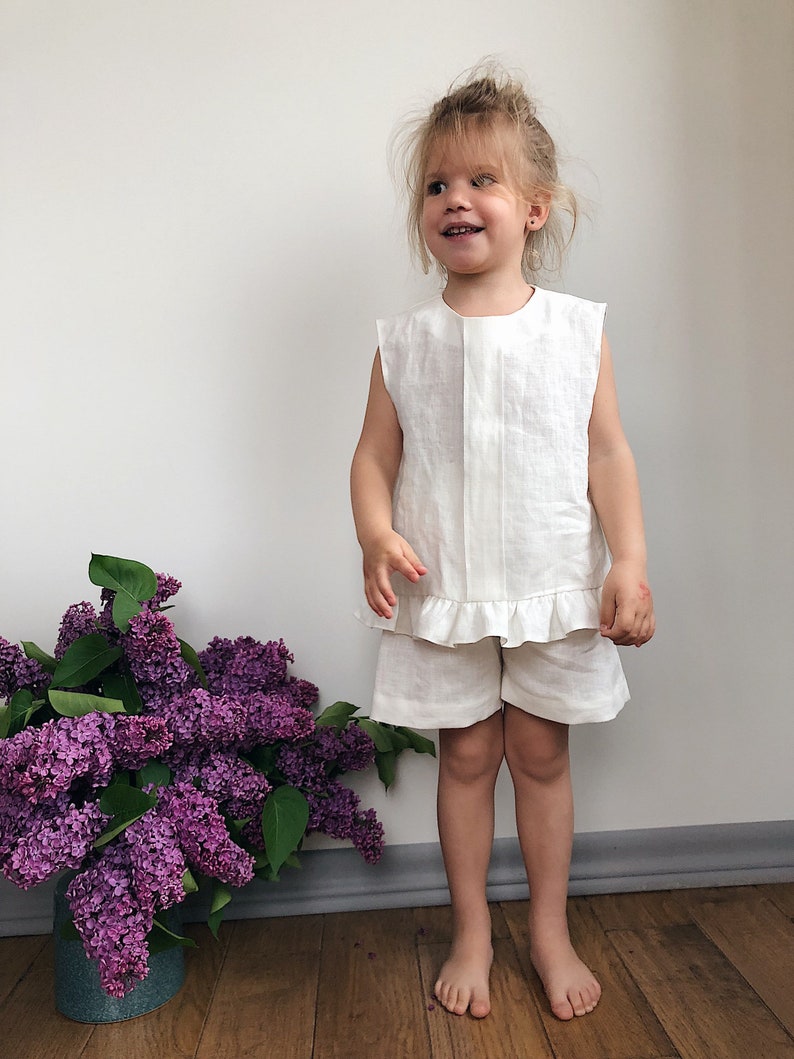 White Linen shorts and blouse set Linen top and relaxed fit shorts Girls Linen Set Two piece Shorts /& Top Sustainable Clothing