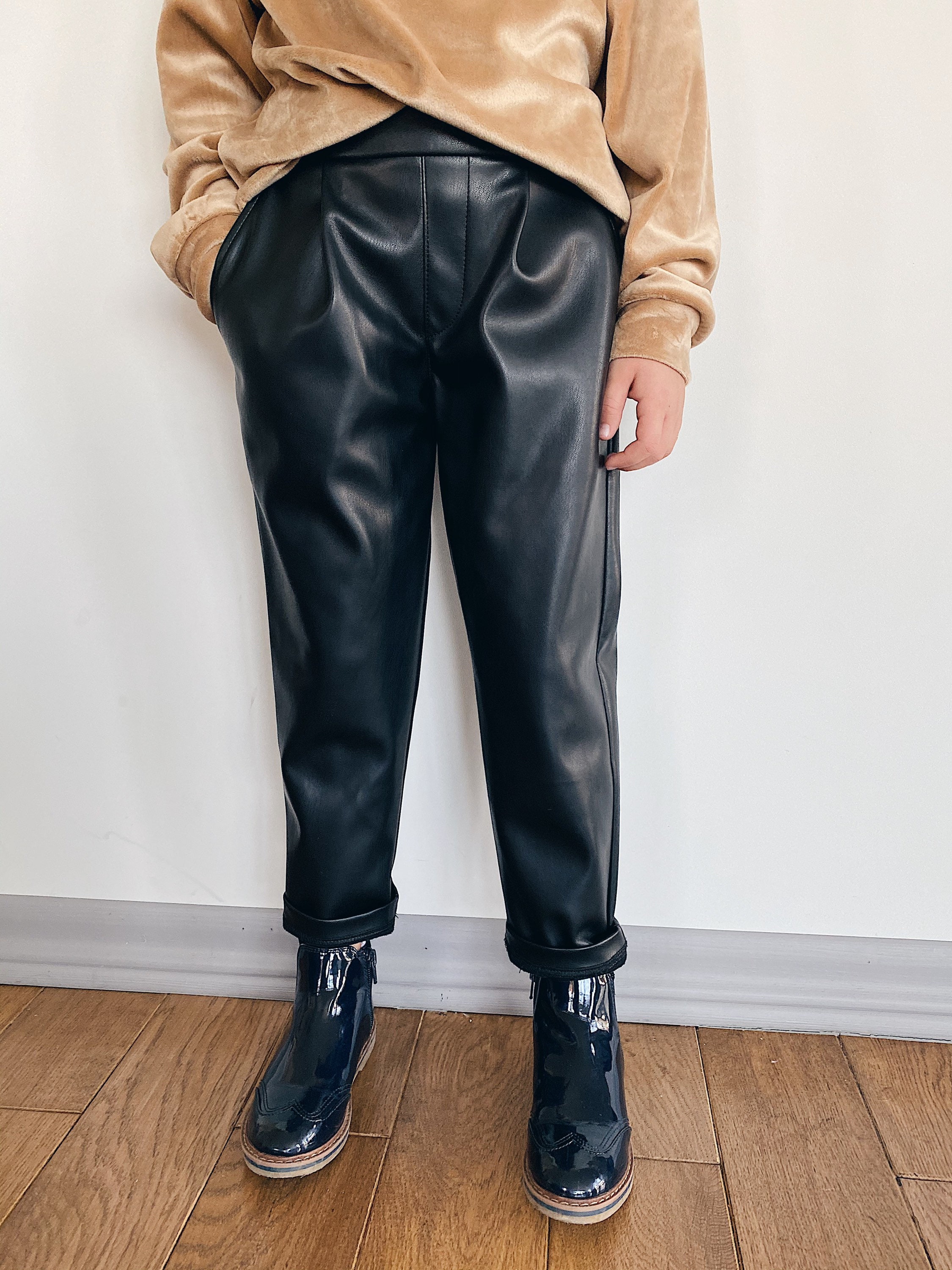 Black Faux-leather Pants / Leather 