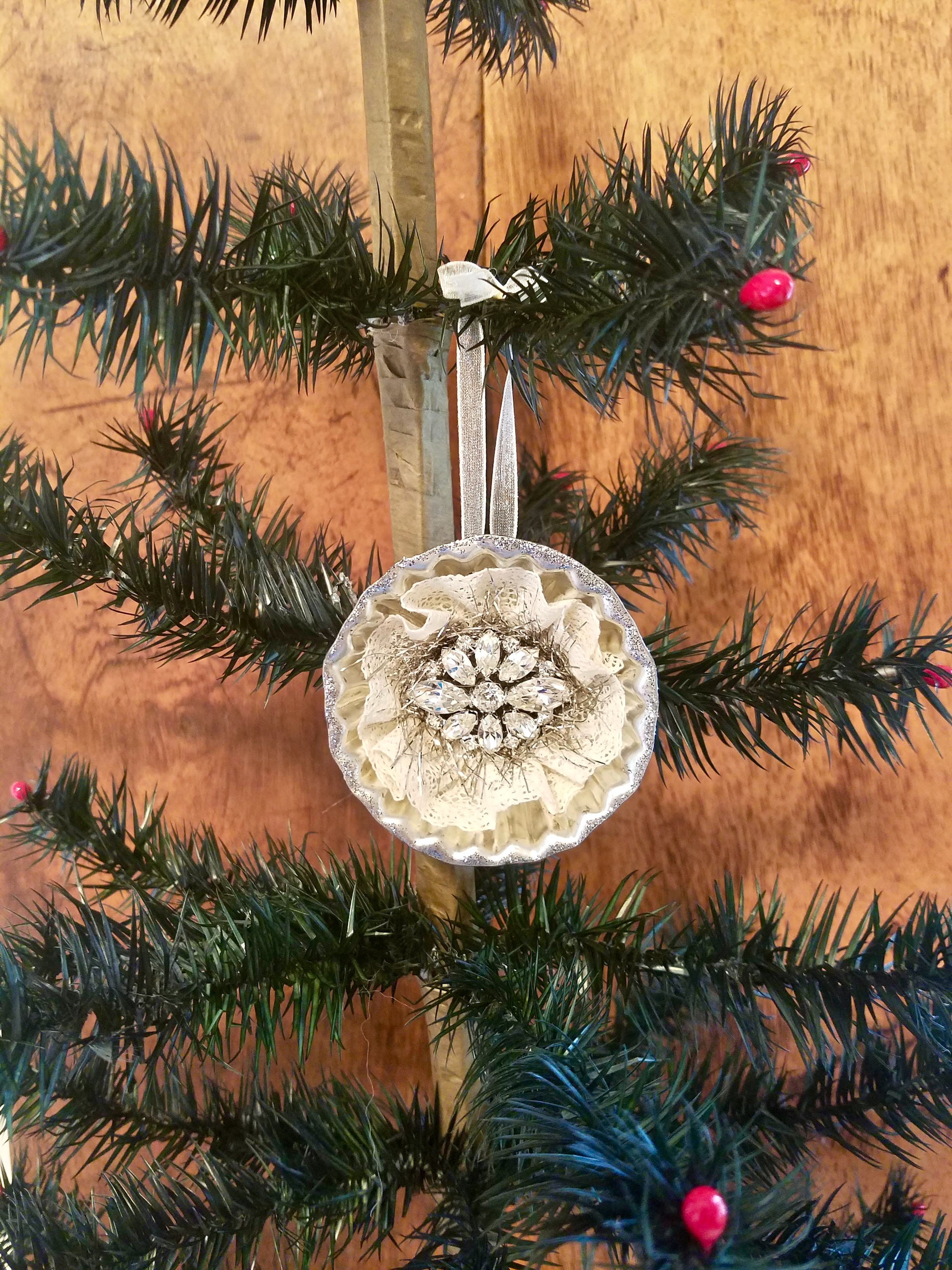 Tart Tin Ornament Handmade Ornament Christmas Tart Tin Etsy