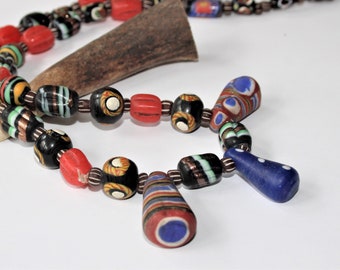Ethnic beads, glass bead strand, handmade trade beads, colorful beads, featherbeads, Krobobeads, handmade, hippie style, kiffa beads