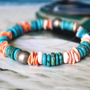 Red-lipped shells, square shell discs, bead set, turquoise discs, ethnic silver beads, strand length 20.5 cm