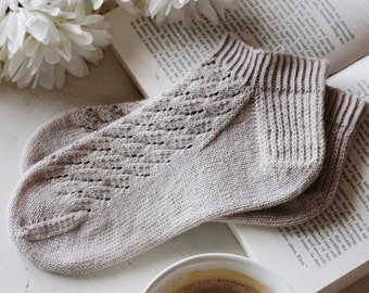 Cafe Au Lait Socks, knitting pattern, sock knitting pattern