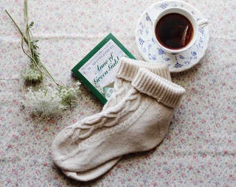 Kindred Spirits - An Anne of Green Gables Sock Pattern