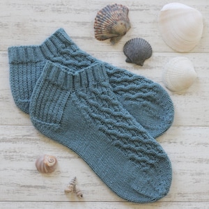 Low Tide Socks Pattern