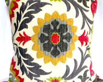 SALE OUTDOOR Pillow covers Beige gray red Pillow cases, green pillow, Floral Pillows, Decorative Pillows 20x20, 18x18, 16X16, 14x14, 12x12