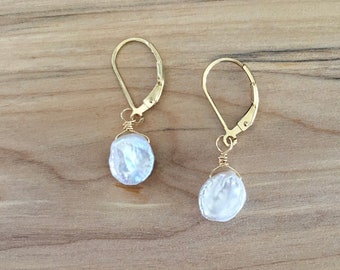 Single Keshi pearl earrings