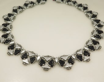Tango Necklace -Beading Tutorial- Helios par Puca Irisduo Pearls and Seed Beads- Beaded Necklace Tutorial PDF