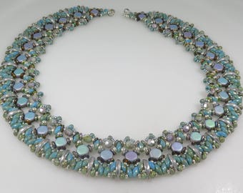 Collier de couronne en nid d'abeille - Tutoriel de perles - Vernis à feu en nid d'abeille Super Duo Crescent - Motif de perles - Tutoriel de collier RAW perlé - PDF