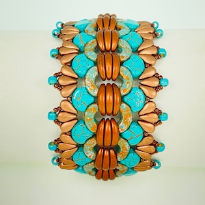 Bracelet manga - Kit et tutoriel - Arcos Par Puca Crescent Ginko DropDuo et rocailles - Motif perlé - Bracelet de perles - KIT