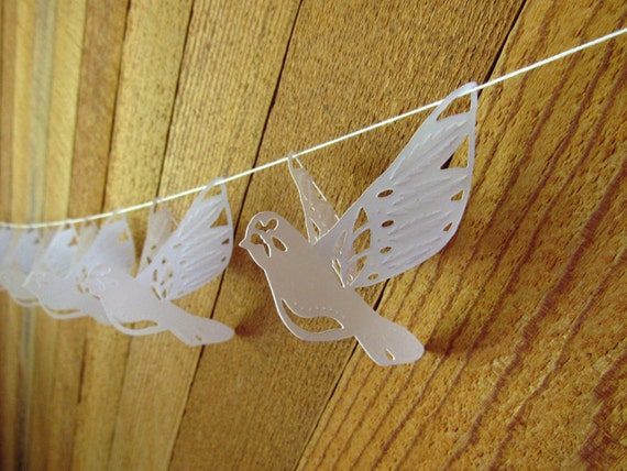 thumbnail image 2 of 150Pcs Premade Red Origami Paper Cranes Folded Origami Birds 2 of 14