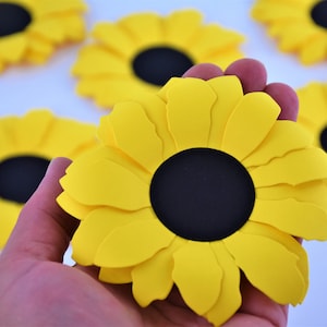 Set of 6 Large paper sunflowers - rustic country garden wedding party table decoration / decor / centerpieces / invitations / favors / tags