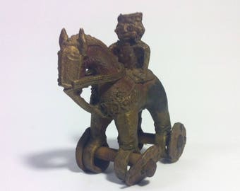 Antique Indian Bronze/Brass Temple Toy – Horse & Rider with Rolling Wheels, Collectible Souvenir, 2.5”