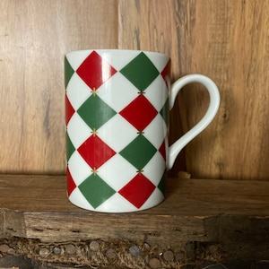 Williams Sonoma Harlequin red and green diamonds with white background and gold cross accents made in Japan