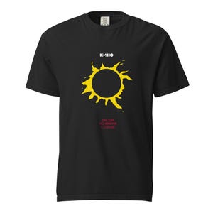 Kino Zvezda Po Imeni Solnce T-Shirt