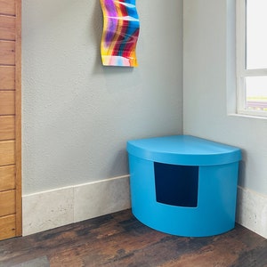 Kitangle Corner Kitty Litter Box Blue