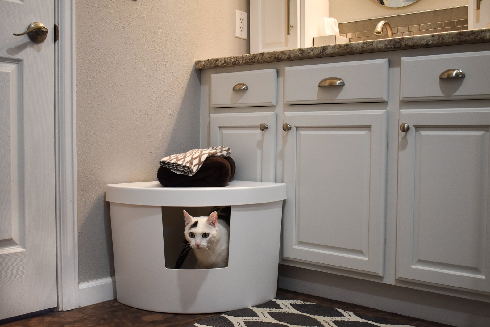 Corner Kitty Litter Box & Liner Etsy