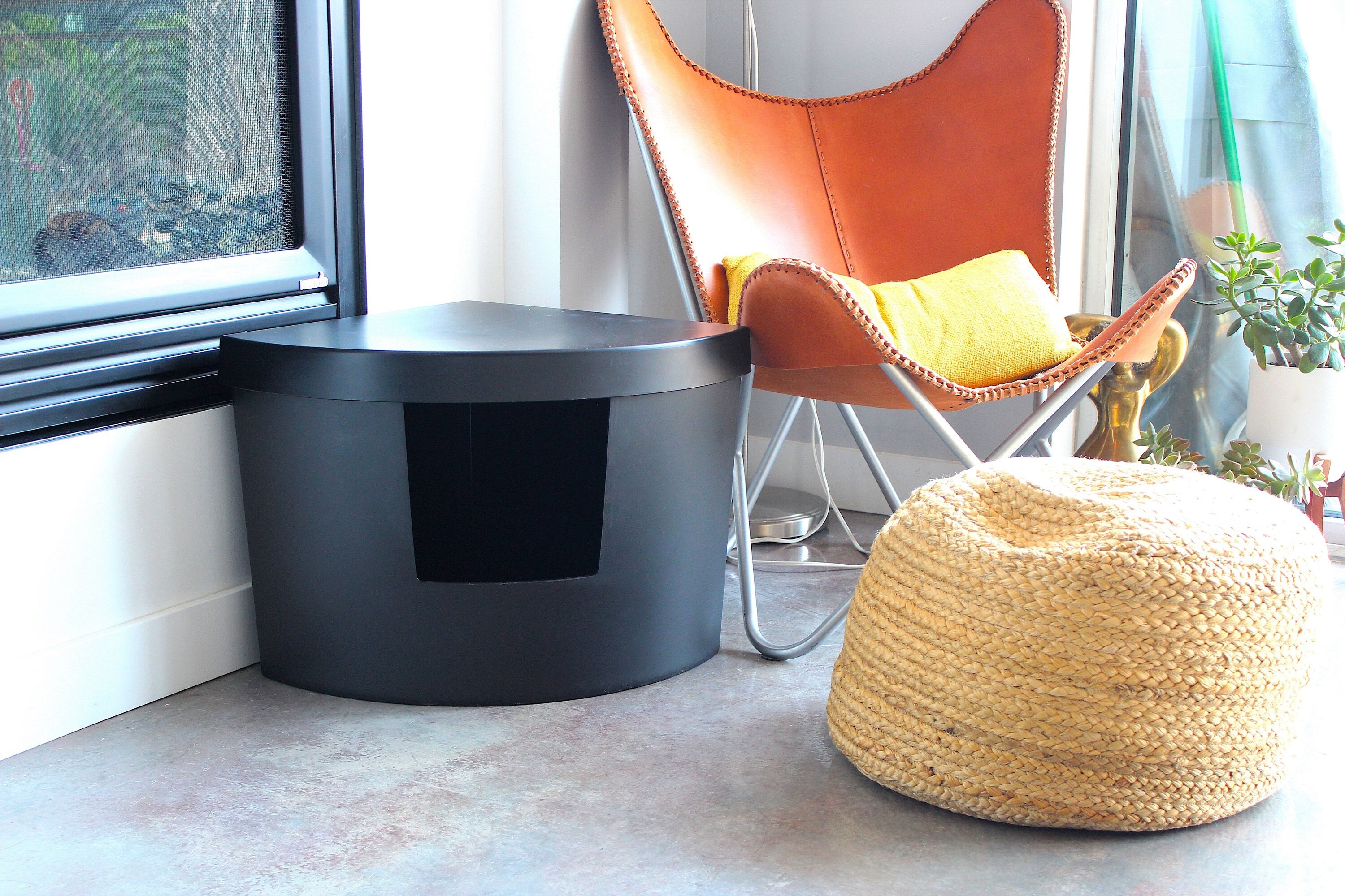 corner kitty litter box