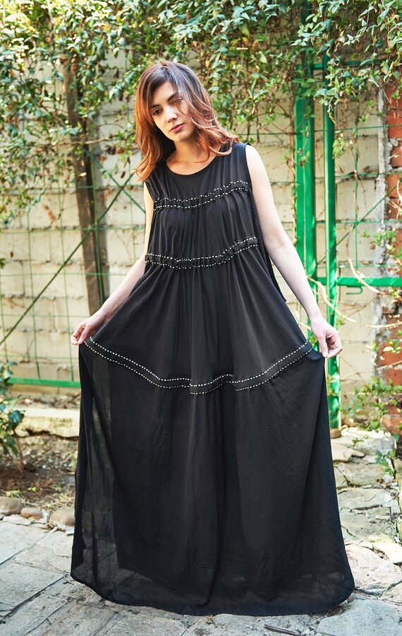 black gothic dress plus size