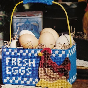 Fresh Eggs Doorstop PDF plastic canvas pattern