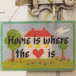 PDF plastic canvas pattern - Home Door Hanger