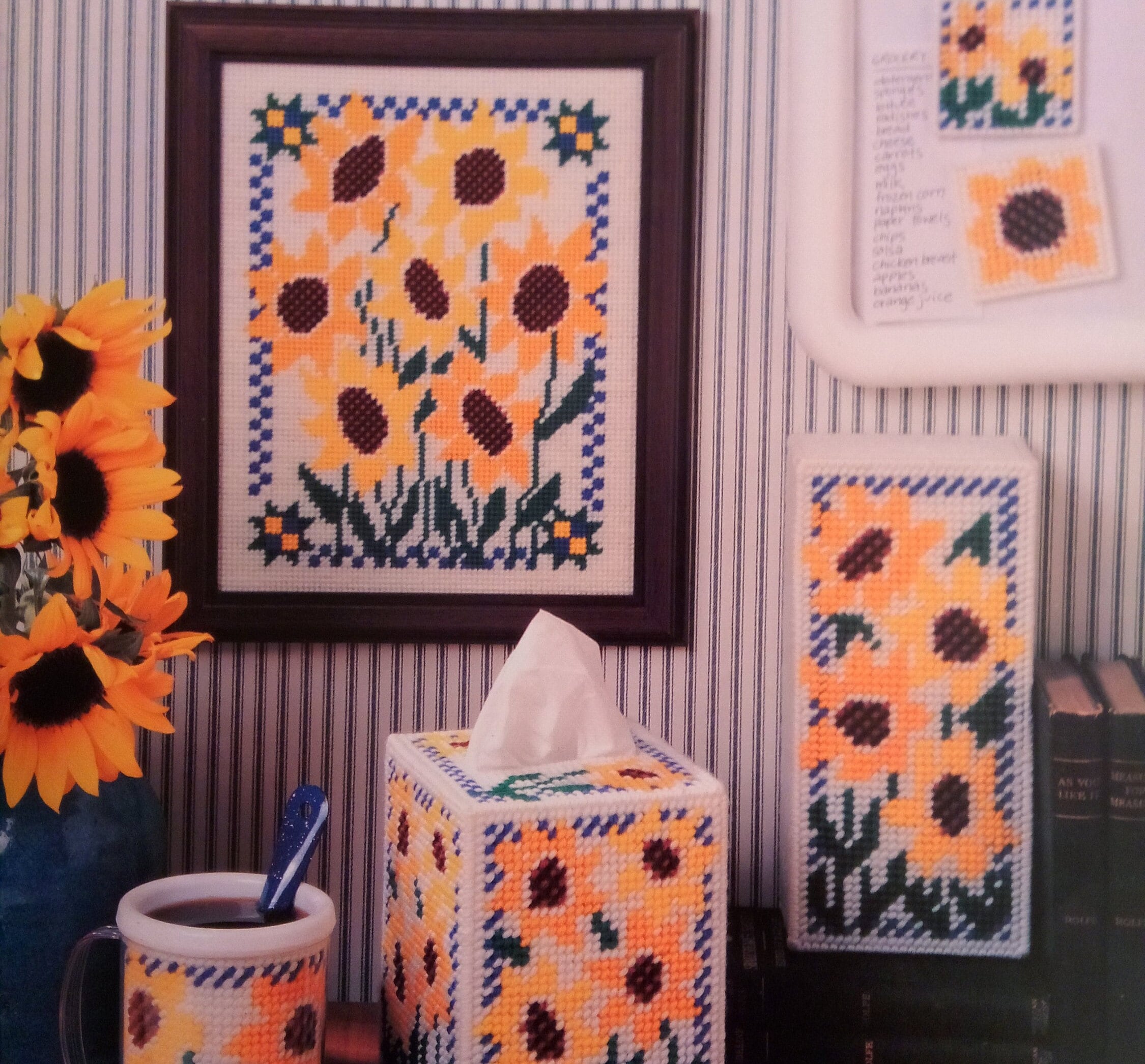 Sunflower Gnome Tissue Topper-plastic Canvas Pattern-pdf Download 
