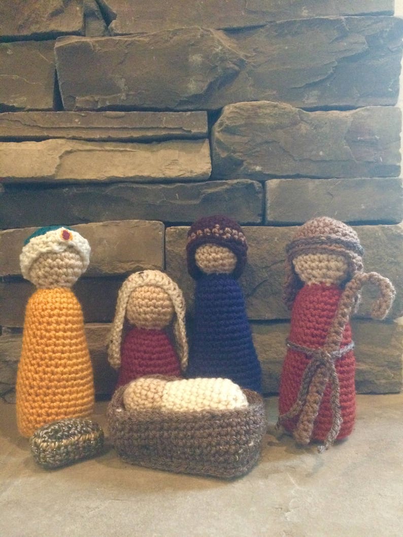 Medium Crochet Nativity