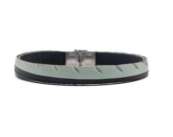 Vegan bracelet made from recycled bicycle tires, adjustable bracelet, sporty bracelet, handmade bracelet, eco-friendly gift idea